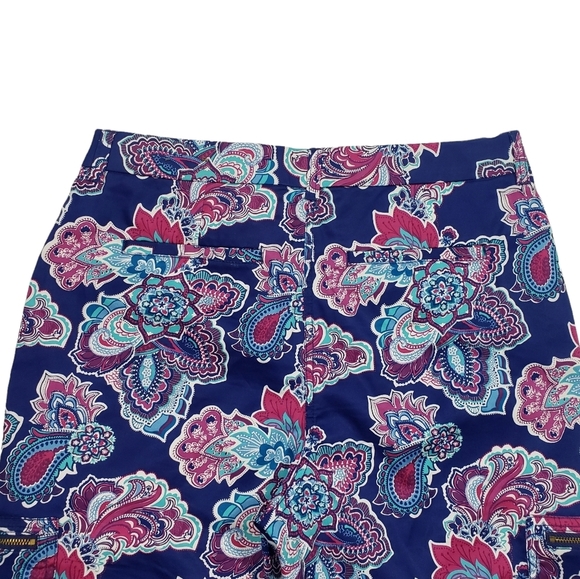 Chicos Luxe Floral Paisley Print Utility Cropped Pants Sz 1 US 8 Medium Stretchy - Picture 10 of 16